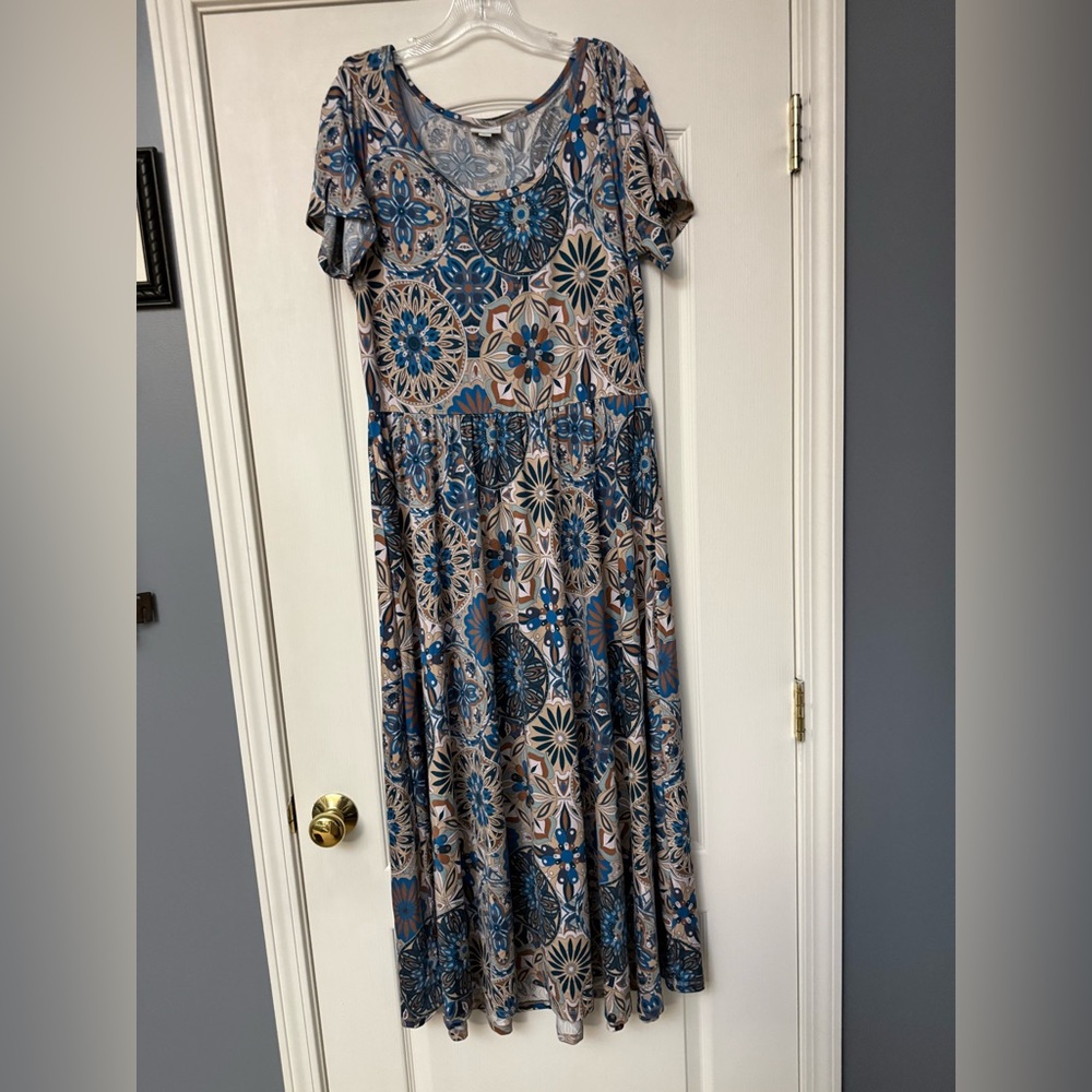 LuLaRoe Blue and Tan Geometric Maxi Dress